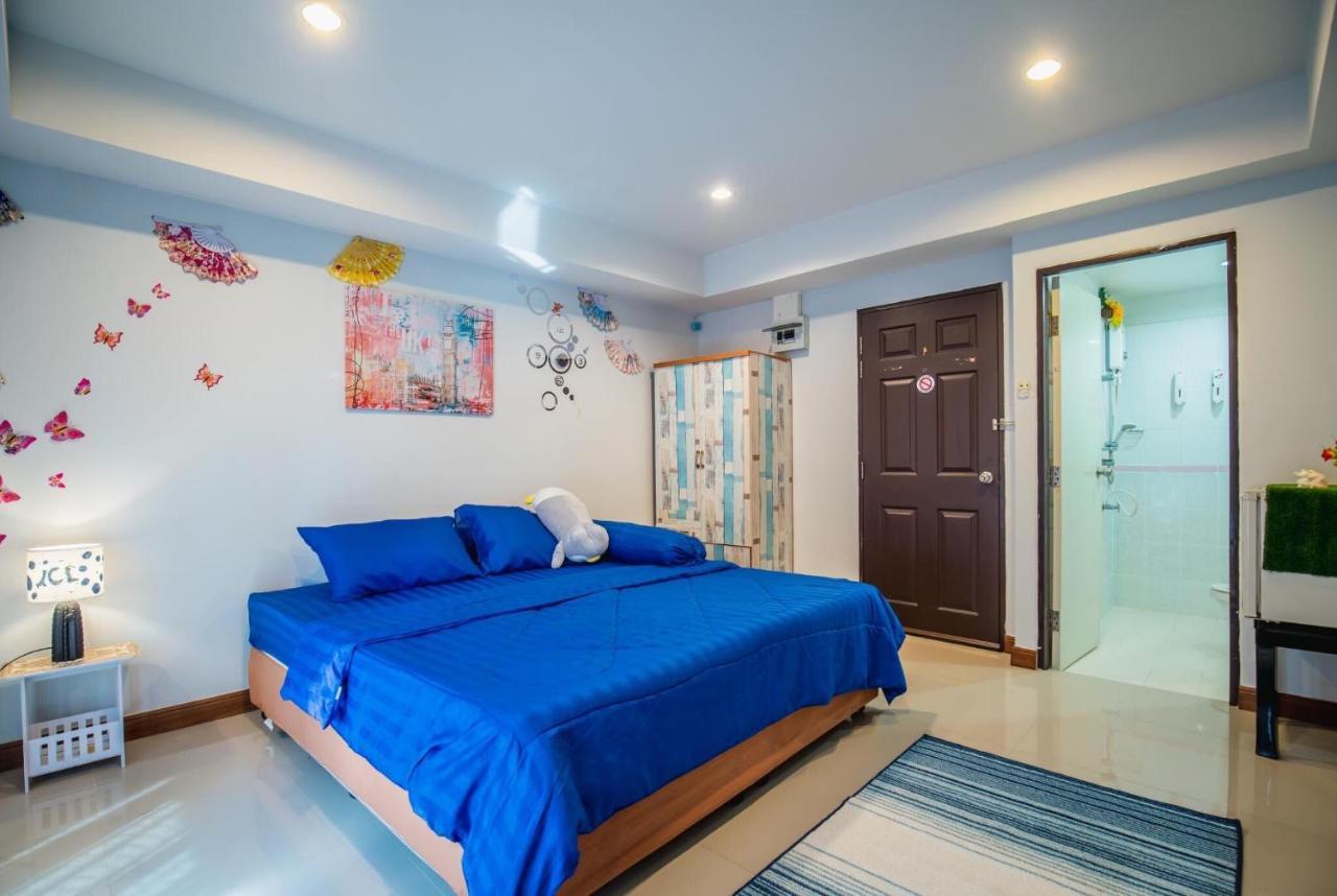 Bed and Breakfast Menulis Coolly House Patong Екстер'єр фото