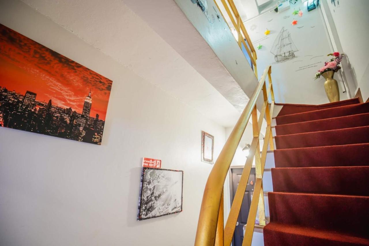 Bed and Breakfast Menulis Coolly House Patong Екстер'єр фото