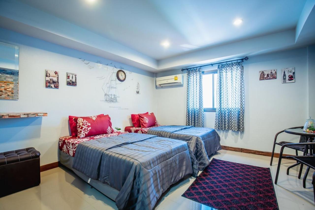 Bed and Breakfast Menulis Coolly House Patong Екстер'єр фото