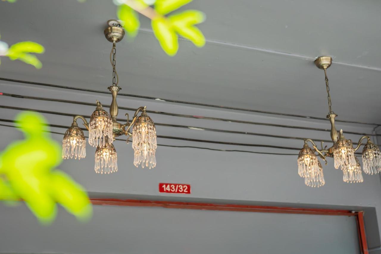 Bed and Breakfast Menulis Coolly House Patong Екстер'єр фото