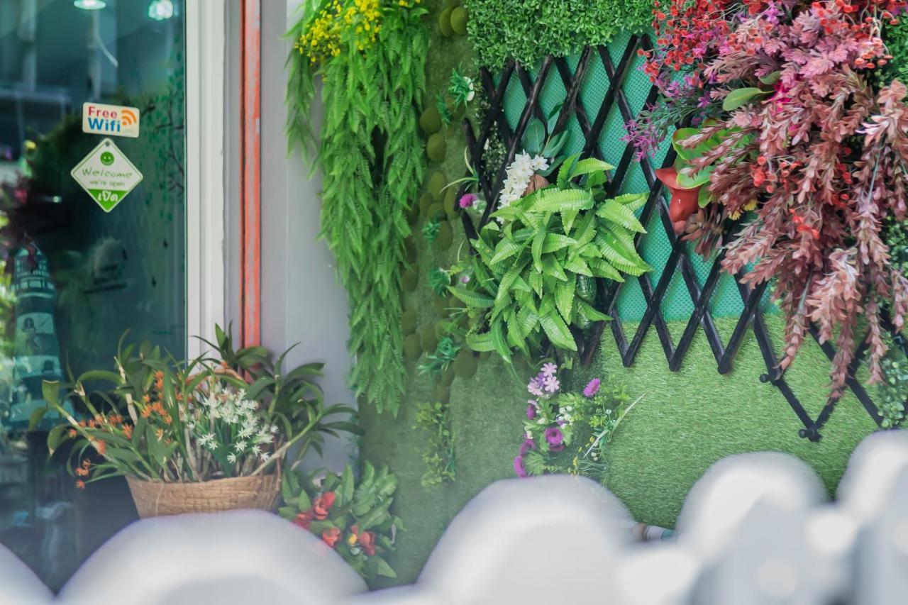Bed and Breakfast Menulis Coolly House Patong Екстер'єр фото