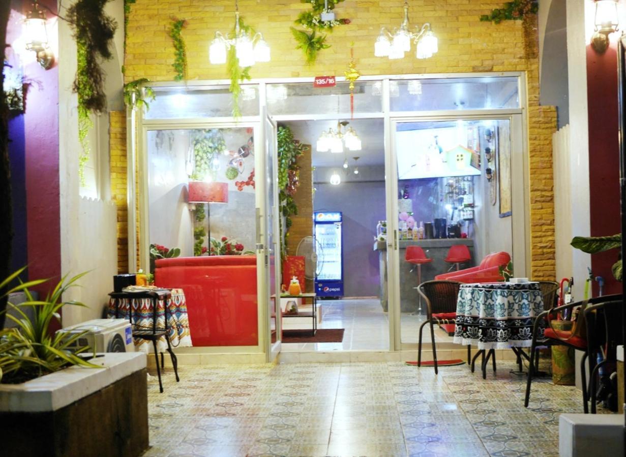 Bed and Breakfast Menulis Coolly House Patong Екстер'єр фото