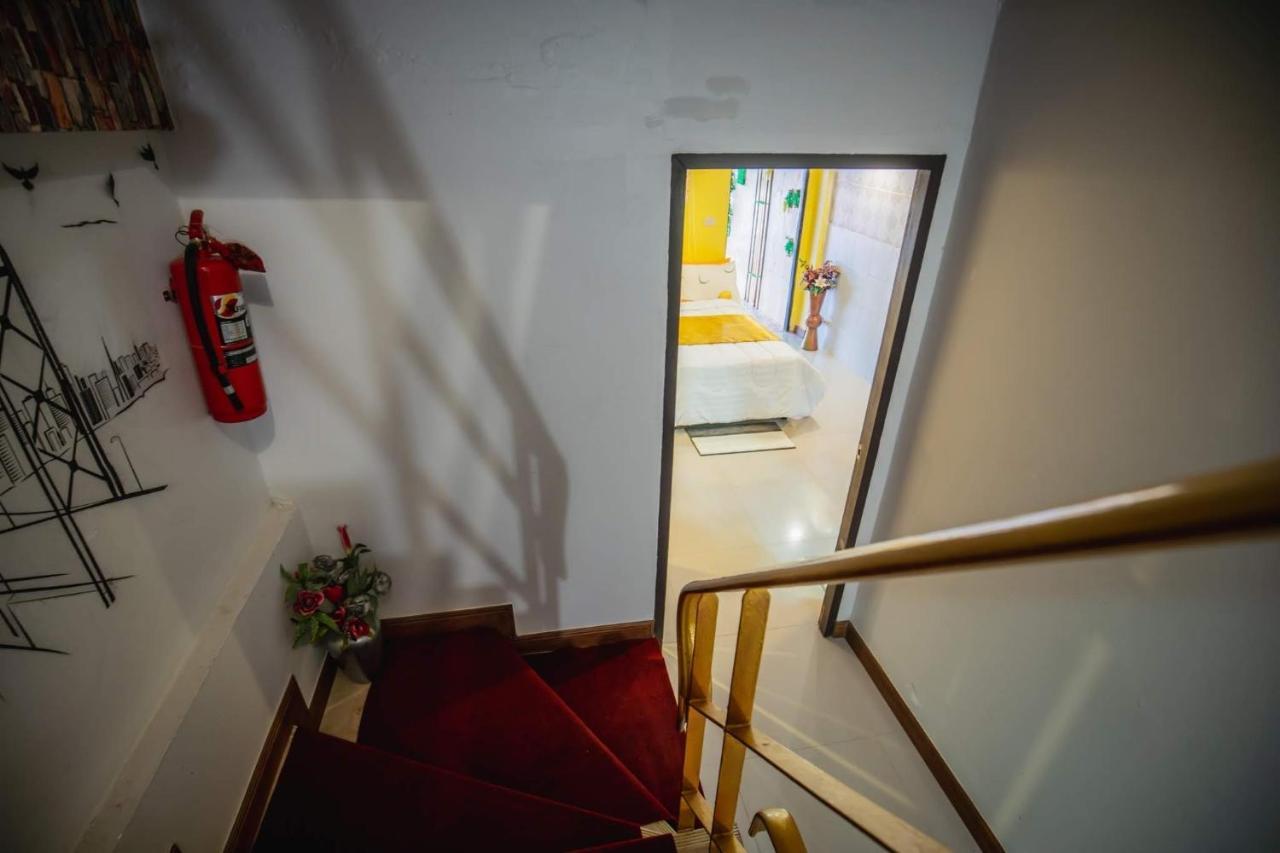 Bed and Breakfast Menulis Coolly House Patong Екстер'єр фото